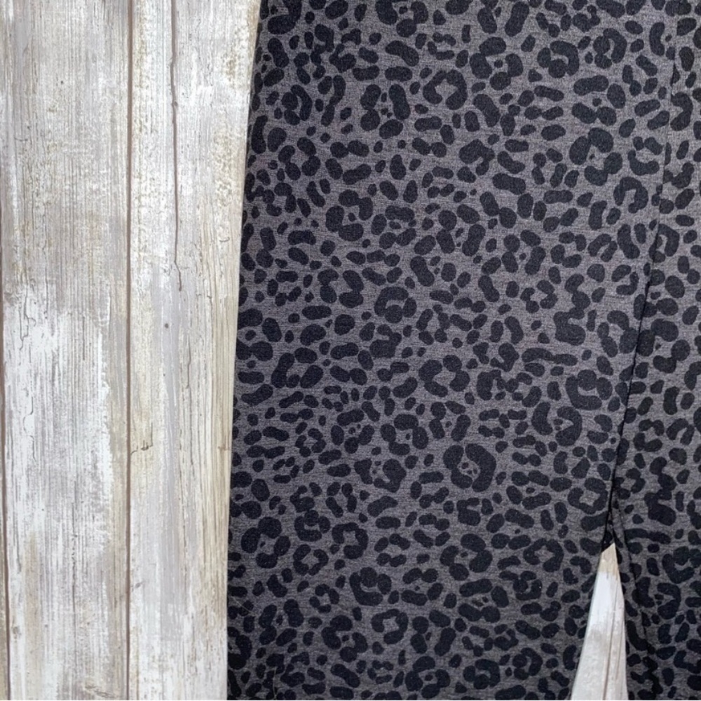 Ann Taylor Leopard Stretch High Rise Straight Leg Pants - Picture 3 of 5